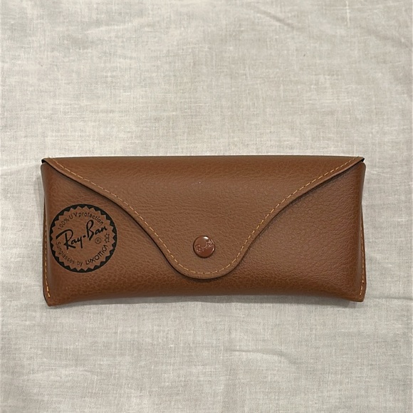Ray Ban Sunglasses Case and cloth